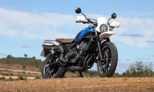 Honda CL500 2023: detalhes completo da motocicleta