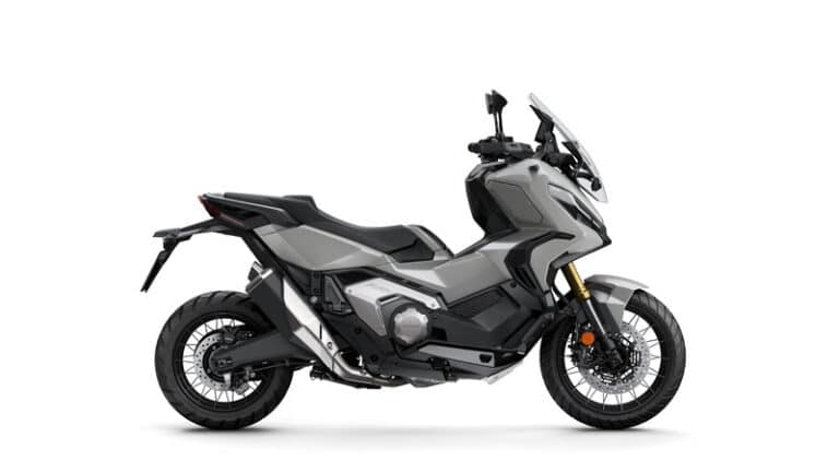 Honda X-ADV 2024: Scooter agora com novas cores